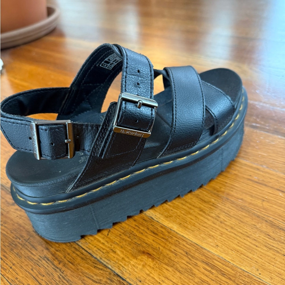 VGUC Voss II Athena Leather Strap Platform Sandals